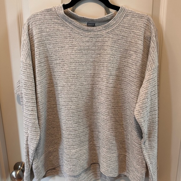 aerie Tops - Aerie Women's Gray Crewneck Oversized Sweater Size Small